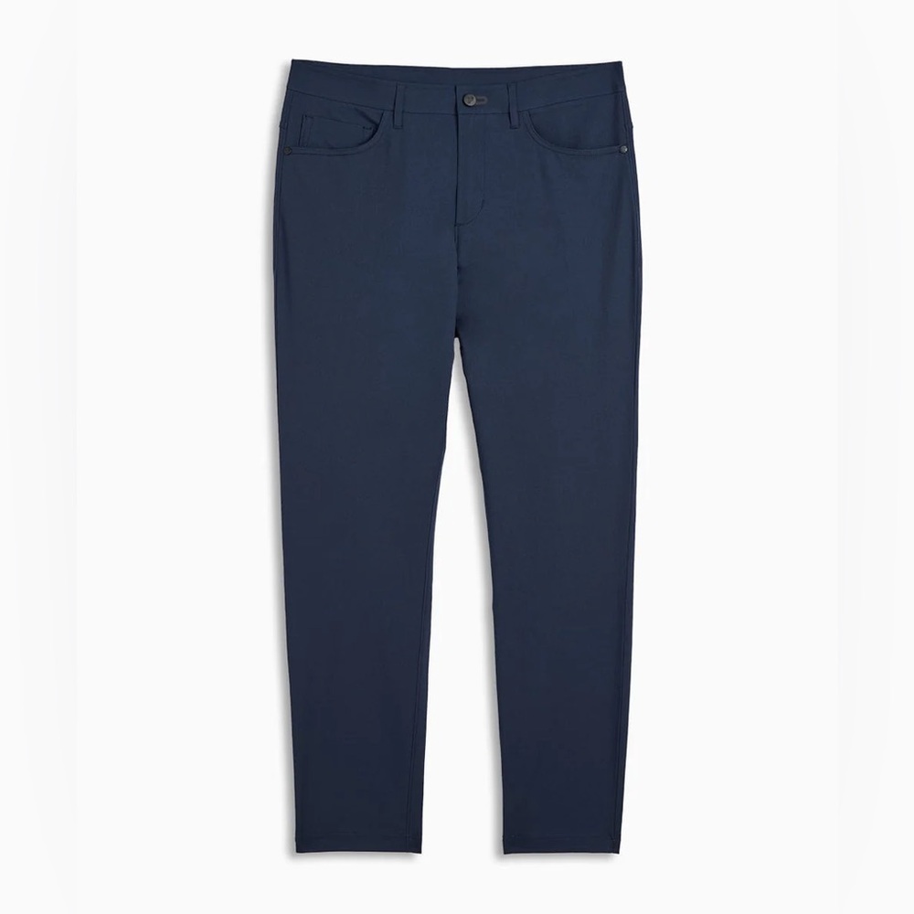 Dealmaker Pants
Men's Navy
44 / 28
NWOT